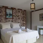 Dolphin Hotel 3*