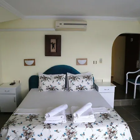 Hotel Dolphin