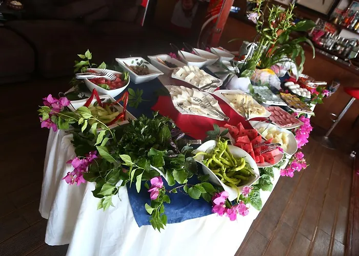 Dolphin מלון סלימייה